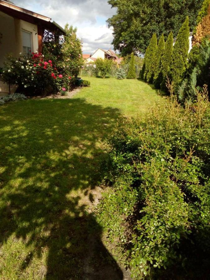 Uj Elet Weekend House Βίλα Balatonkeresztúr Εξωτερικό φωτογραφία