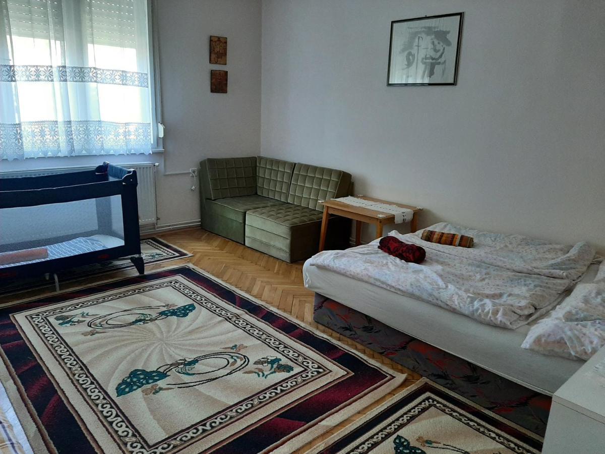 Uj Elet Weekend House Βίλα Balatonkeresztúr Εξωτερικό φωτογραφία